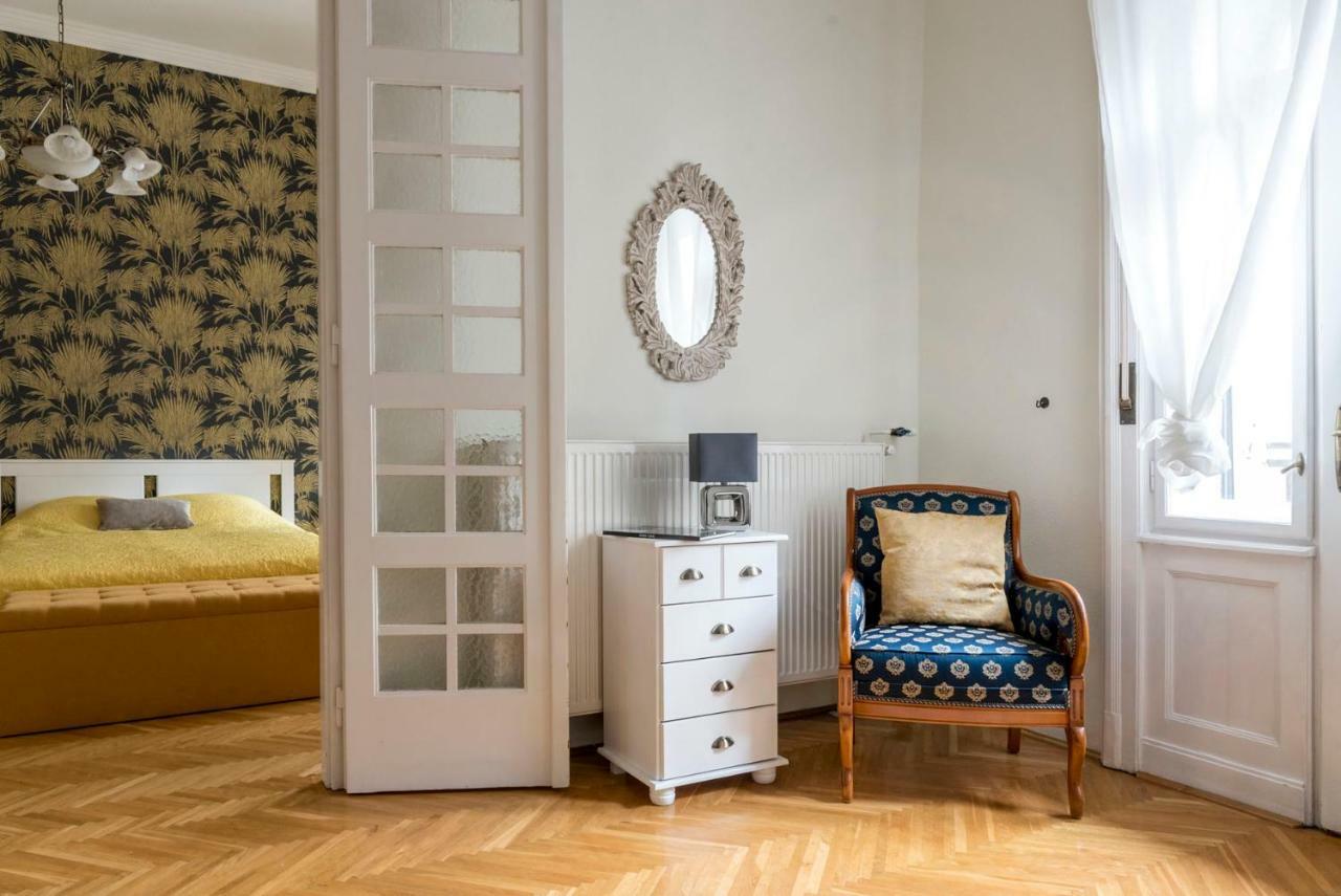 Central Apartman Budapest Extérieur photo