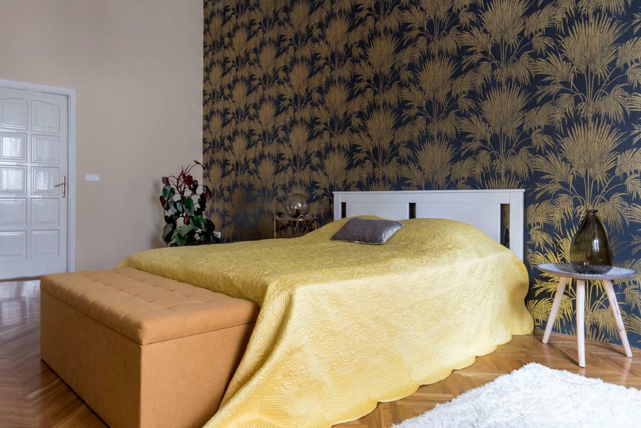 Central Apartman Budapest Extérieur photo